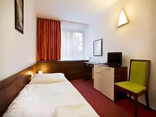Echo Hotel