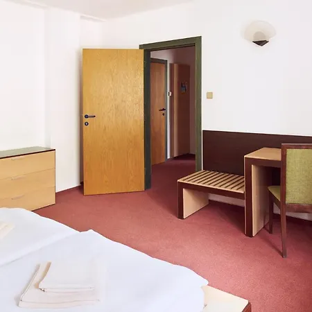Echo 3* Bratislava